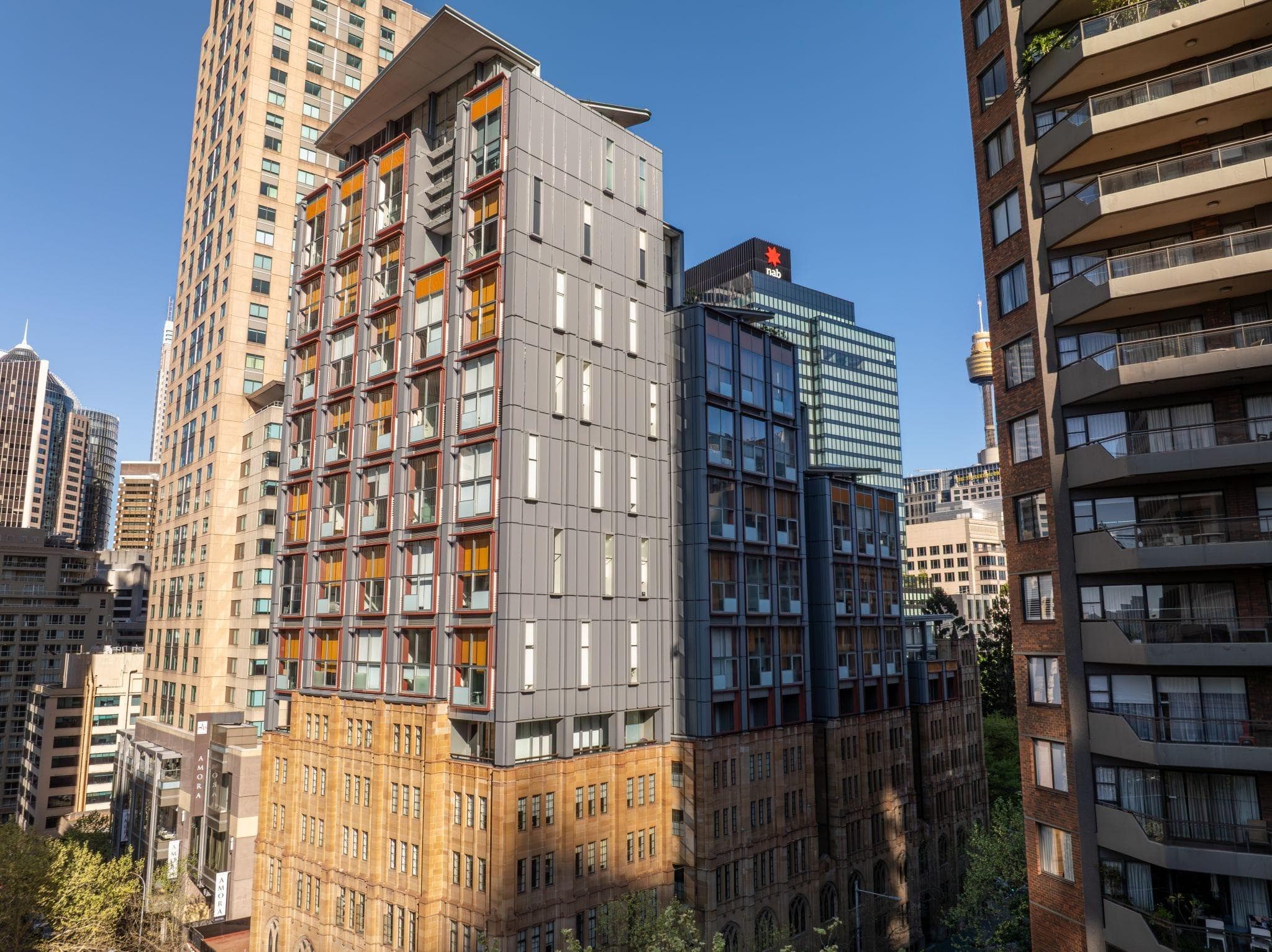 Portico Apartments façade reclad with ALPOLIC™ NC/A1 DtS non-combustible aluminium panels